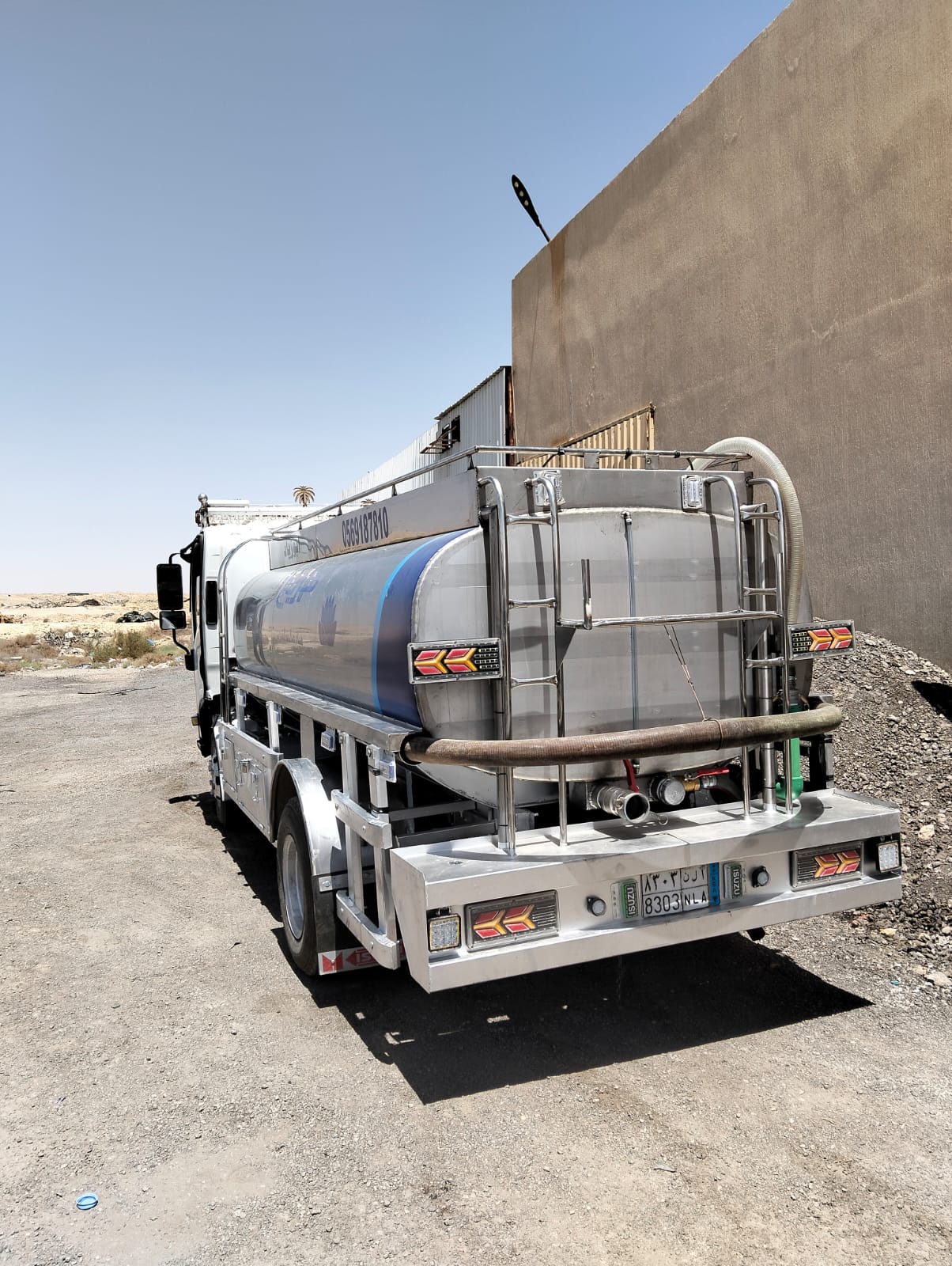 وايت ماء وصهريج مياه شمال الرياض — 6 طن